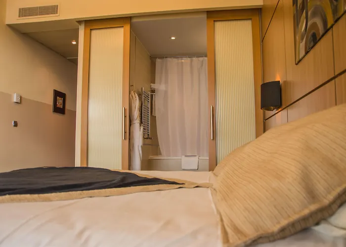 Le Pasino מלון לה האברה